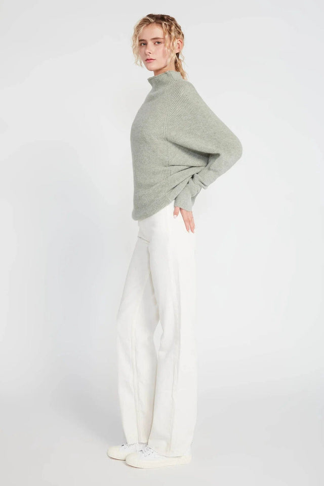 Basic Slouchy Sweater – Haystacks