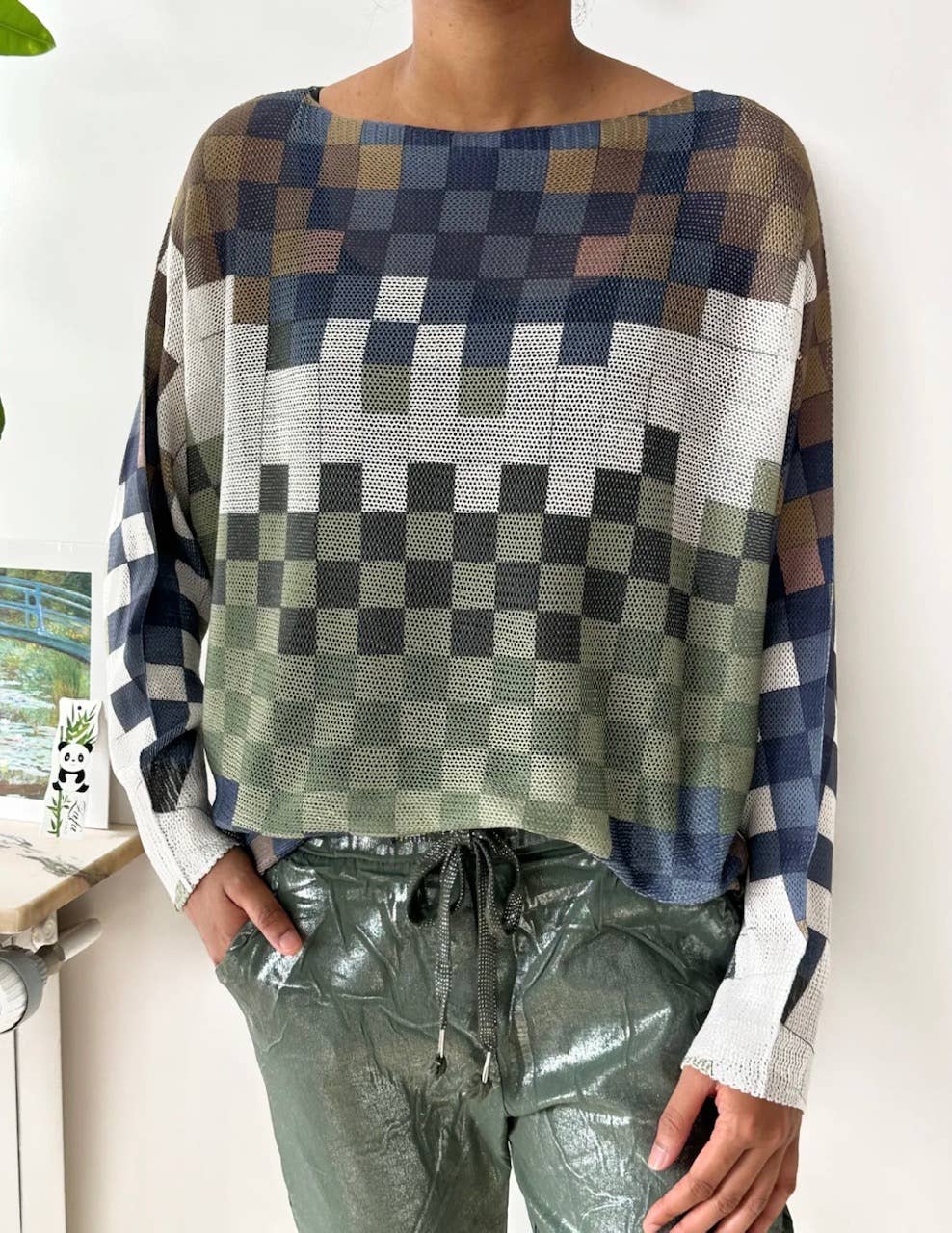 LOOWIE 190 One Size Olive Checks Printed Knitted Sweater LOOWIE